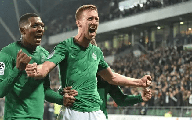 兰斯取得关键胜利，走出低谷