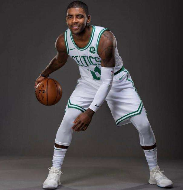 辽宁队逆转凯尔特人，保罗状态火热