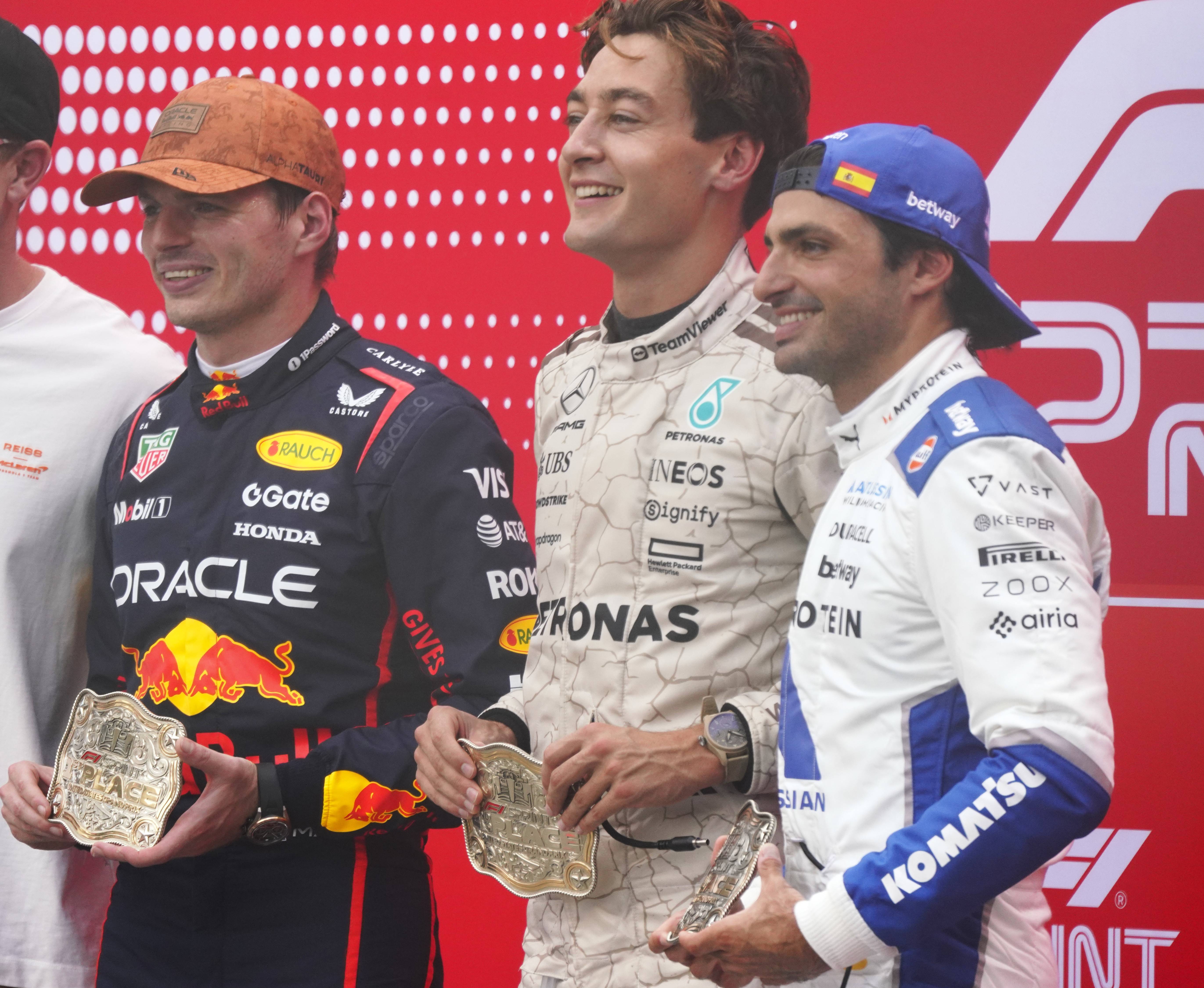 哈斯车队轻取红牛二队，拉塞尔点燃赛场