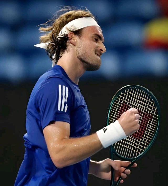 雷速体育比分直播-拉沃尔杯鏖战法网，西西帕斯带队取胜