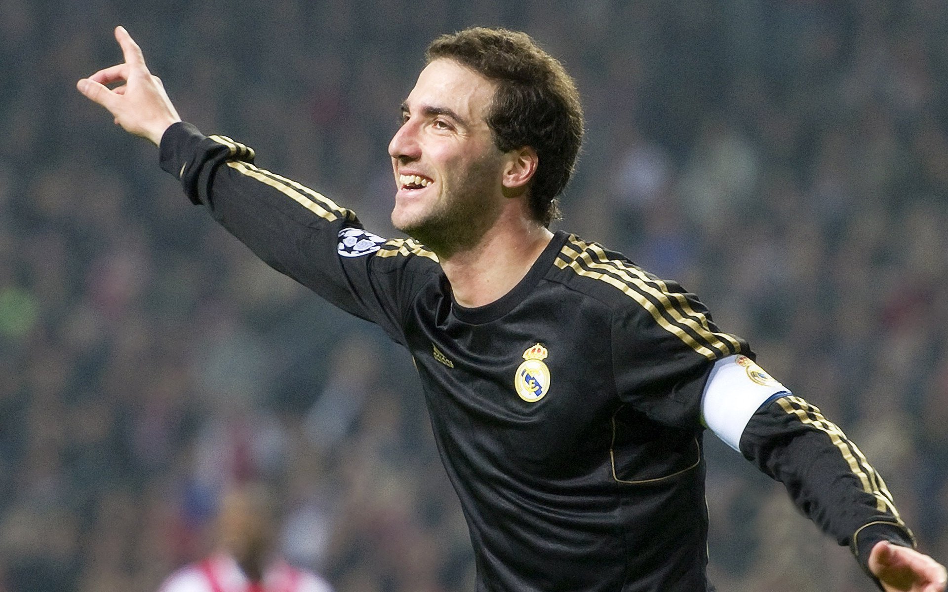 雷速体育比分直播-黄喜灿爆发！丹麦生死战取胜雷恩，亚洲之光闪耀欧陆