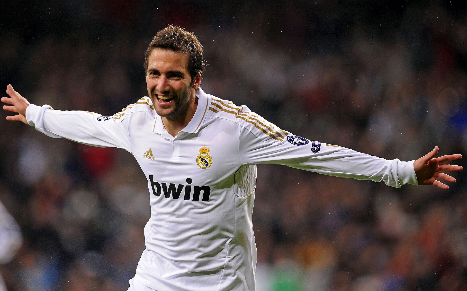 雷速下载-当三狮咆哮遇上纪录之王，一场被C罗提前终结的悬念