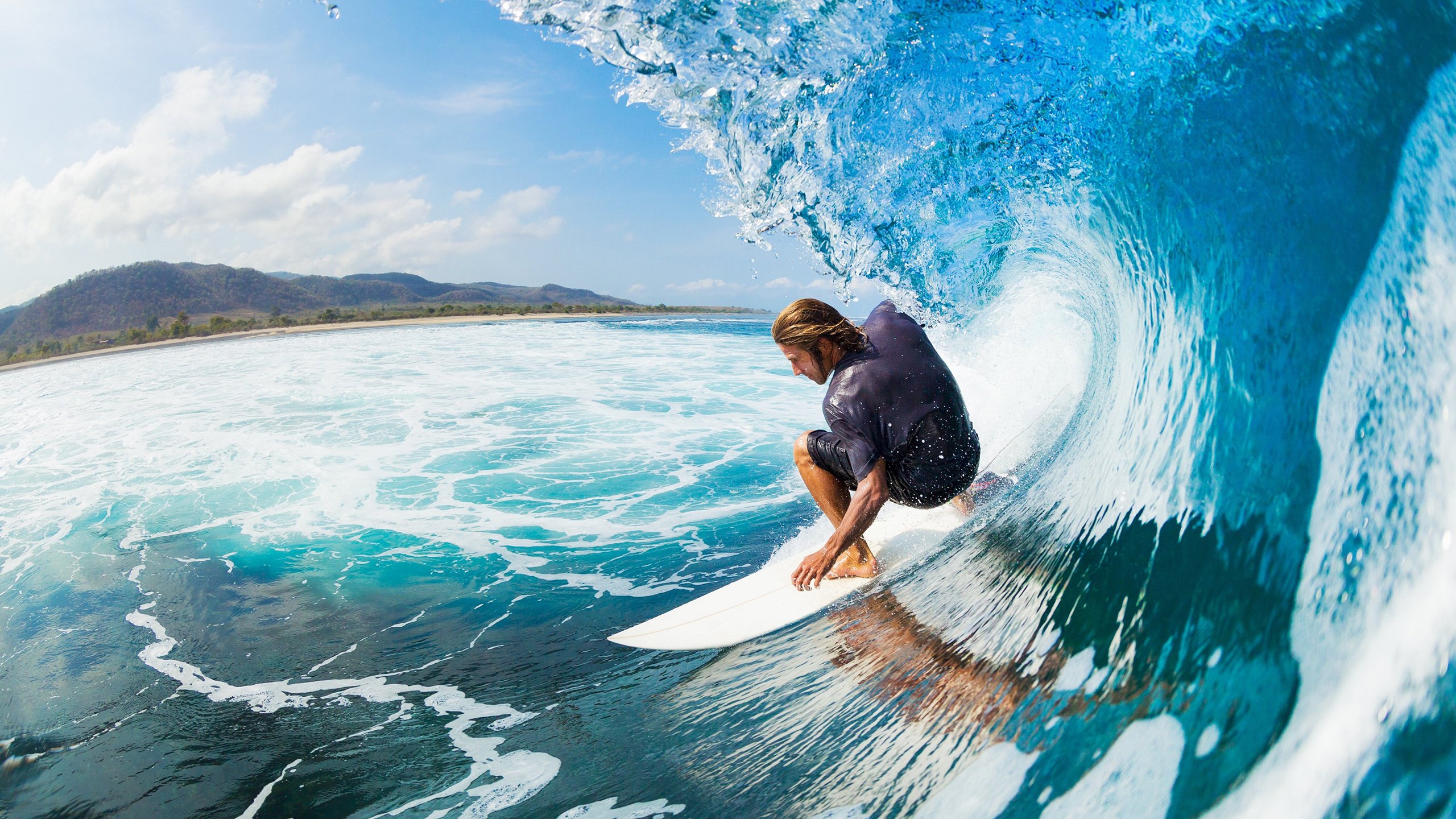 迈凯伦力克梅赛德斯，塞恩斯带队取胜，F1格局迎来新变数